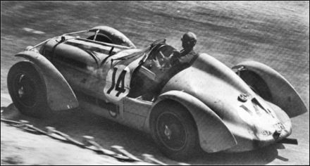 Henry Leblanc i Jean Brault – Delahaye 135 CS.
